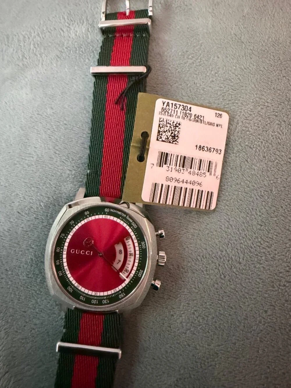 Gucci - YA157304 - Quartz Men's Grip Chronograph Nylon Strap Watch